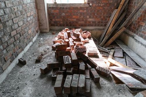 What to do if your builder leaves without finishing his job?